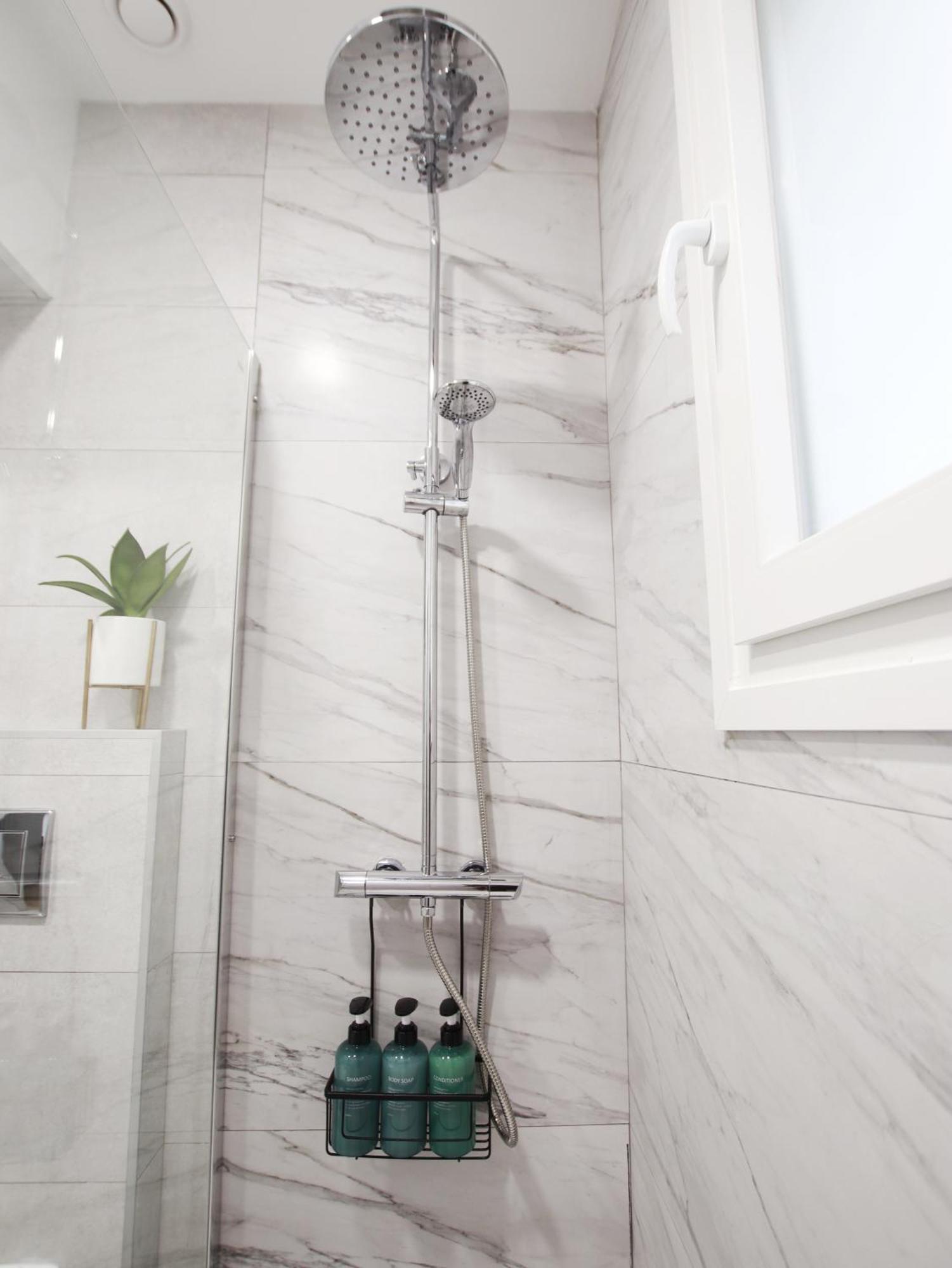 Nuevo Hola Madrid Apartment ภายนอก รูปภาพ